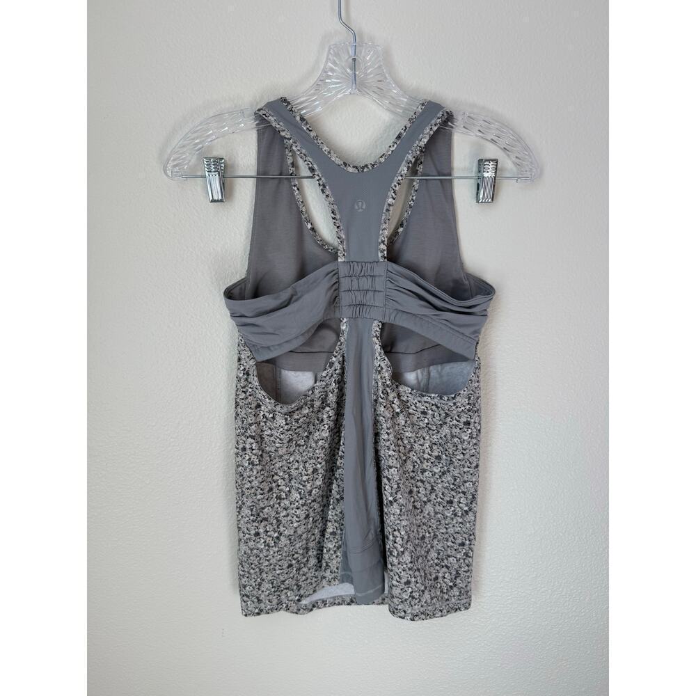 Lululemon Tone It Tank Floral Pattern Gray Size 8 - Picture 5 of 8
